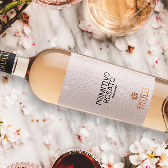 Vini pugliesi e stagioni, quale bottiglia scegliere in inverno, primavera, estate e autunno