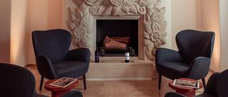 How to Host a Wine Tasting at Home: Practical Tips